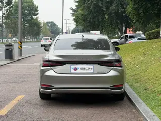Lexus ES 2025 купить из Китая, цена 4 843 000 ₽ — Suifenhe Auto