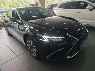 Lexus ES 2025 купить из Китая, цена 4 925 000 ₽ — Suifenhe Auto