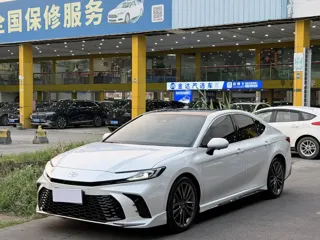 Toyota Camry 2025 купить из Китая, цена 3 810 000 ₽ — Suifenhe Auto