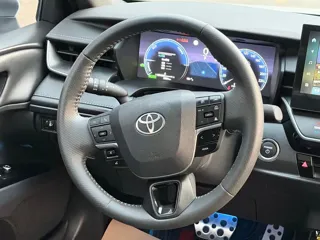 Toyota Camry 2025 купить из Китая, цена 3 810 000 ₽ — Suifenhe Auto