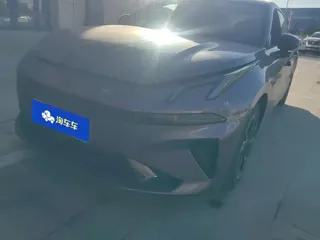 Lynk & Co 07 EM-P 2026 купить из Китая, цена 3 903 000 ₽ — Suifenhe Auto