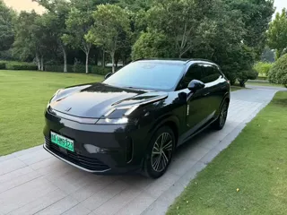 Lynk & Co 08 EM-P 2024 купить из Китая, цена 3 614 000 ₽ — Suifenhe Auto