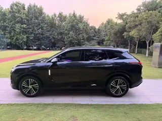 Lynk & Co 08 EM-P 2024 купить из Китая, цена 3 614 000 ₽ — Suifenhe Auto
