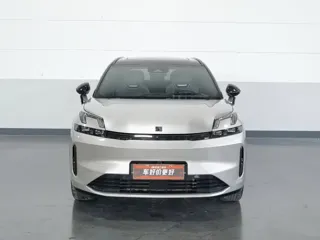 Lynk & Co 08 EM-P 2024 купить из Китая, цена 3 496 000 ₽ — Suifenhe Auto