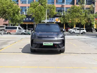 Lynk & Co 08 EM-P 2025 купить из Китая, цена 4 337 000 ₽ — Suifenhe Auto