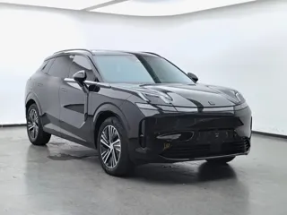 Lynk & Co 08 EM-P 2024 купить из Китая, цена 3 631 000 ₽ — Suifenhe Auto