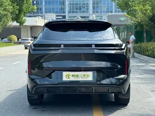 Lynk & Co 08 EM-P 2024 купить из Китая, цена 3 591 000 ₽ — Suifenhe Auto