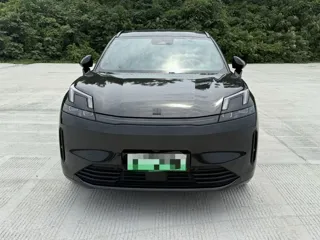 Lynk & Co 08 EM-P 2024 купить из Китая, цена 4 590 000 ₽ — Suifenhe Auto