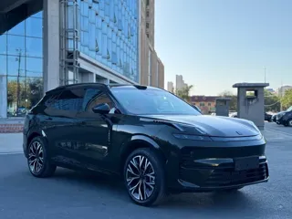 Lynk & Co 08 EM-P 2025 купить из Китая, цена 5 395 000 ₽ — Suifenhe Auto