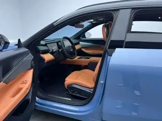 Lynk & Co 08 EM-P 2025 купить из Китая, цена 5 087 000 ₽ — Suifenhe Auto