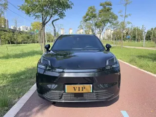 Lynk & Co 08 EM-P 2024 купить из Китая, цена 3 140 000 ₽ — Suifenhe Auto