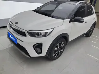 Kia Stonic 2021 купить из Китая, цена 1 315 000 ₽ — Suifenhe Auto