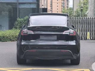Tesla Model Y 2023 купить из Китая, цена 5 134 000 ₽ — Suifenhe Auto