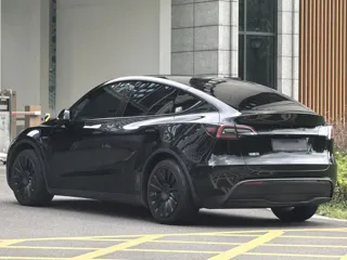 Tesla Model Y 2023 купить из Китая, цена 5 134 000 ₽ — Suifenhe Auto
