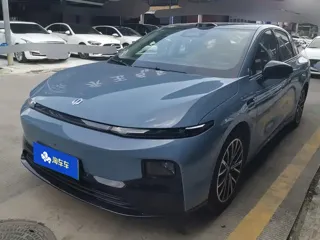 Leapmotor B01 2025 купить из Китая, цена 2 936 000 ₽ — Suifenhe Auto