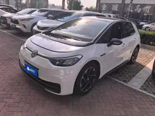 Volkswagen ID.3 2023 купить из Китая, цена 1 762 000 ₽ — Suifenhe Auto