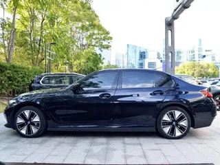 BMW i3 2024 купить из Китая, цена 5 094 000 ₽ — Suifenhe Auto