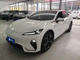 Deepal L07 2025 купить из Китая, цена 3 031 000 ₽ — Suifenhe Auto