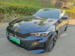 BMW i3 2023 купить из Китая, цена 4 543 000 ₽ — Suifenhe Auto
