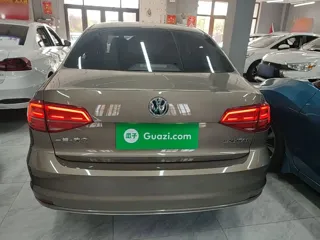 Volkswagen Sagitar 2018 купить из Китая, цена 1 450 000 ₽ — Suifenhe Auto
