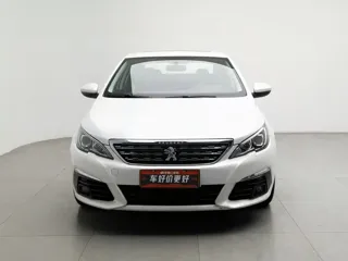 Peugeot 308 2019 купить из Китая, цена 1 016 000 ₽ — Suifenhe Auto