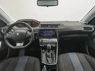 Peugeot 308 2019 купить из Китая, цена 1 016 000 ₽ — Suifenhe Auto