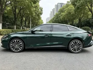 MG 7 2024 купить из Китая, цена 2 551 000 ₽ — Suifenhe Auto