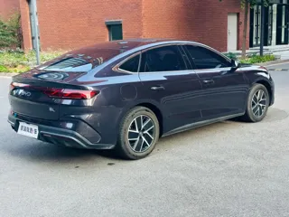 BYD Qin L 2024 купить из Китая, цена 2 686 000 ₽ — Suifenhe Auto