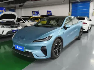 Deepal L07 2024 купить из Китая, цена 2 944 000 ₽ — Suifenhe Auto