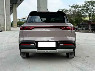 BYD Yuan Up 2025 купить из Китая, цена 1 818 000 ₽ — Suifenhe Auto