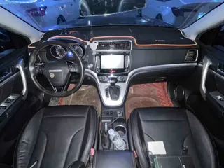 Haval M6 2018 купить из Китая, цена 1 092 000 ₽ — Suifenhe Auto