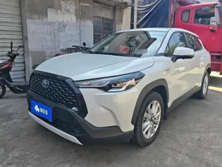 Toyota Corolla Cross 2024 купить из Китая, цена 2 907 000 ₽ — Suifenhe Auto