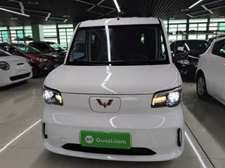 Wuling Zhiguang EV 2025 купить из Китая, цена 1 139 000 ₽ — Suifenhe Auto