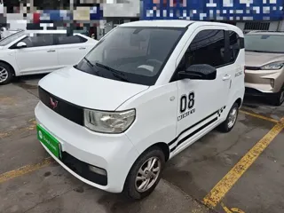 Wuling Hong Guang Mini EV 2020 купить из Китая, цена 733 000 ₽ — Suifenhe Auto
