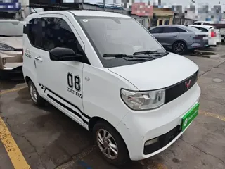 Wuling Hong Guang Mini EV 2020 купить из Китая, цена 733 000 ₽ — Suifenhe Auto