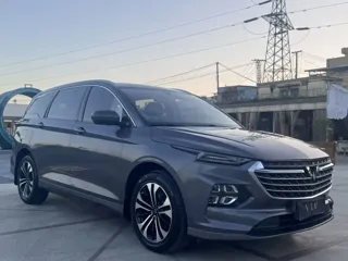 Wuling Victory 2021 купить из Китая, цена 1 260 000 ₽ — Suifenhe Auto