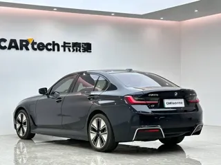 BMW i3 2024 купить из Китая, цена 5 010 000 ₽ — Suifenhe Auto