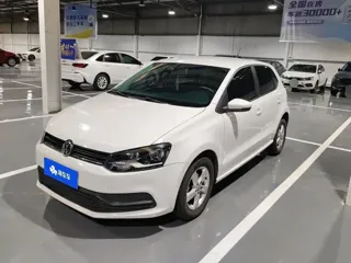 Volkswagen Polo 2019 купить из Китая, цена 1 265 000 ₽ — Suifenhe Auto