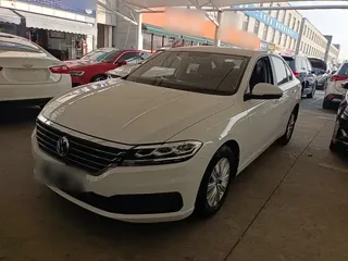 Volkswagen Lavida 2019 купить из Китая, цена 1 369 000 ₽ — Suifenhe Auto