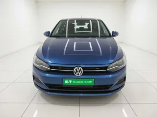 Volkswagen Polo 2019 купить из Китая, цена 1 406 000 ₽ — Suifenhe Auto