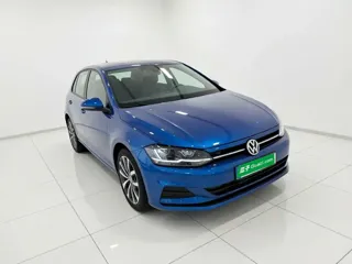 Volkswagen Polo 2019 купить из Китая, цена 1 406 000 ₽ — Suifenhe Auto