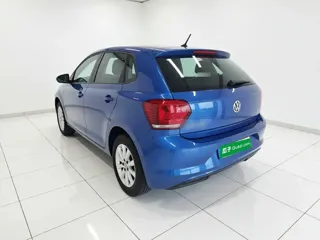 Volkswagen Polo 2019 купить из Китая, цена 1 406 000 ₽ — Suifenhe Auto
