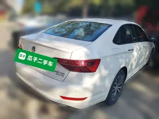 Volkswagen Sagitar 2020 купить из Китая, цена 1 543 000 ₽ — Suifenhe Auto