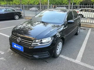 Volkswagen Santana 2021 купить из Китая, цена 1 213 000 ₽ — Suifenhe Auto