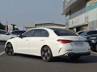 Mercedes-Benz C-Class PHEV 2024 купить из Китая, цена 4 757 000 ₽ — Suifenhe Auto
