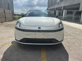 Lynk & Co 07 EM-P 2024 купить из Китая, цена 2 879 000 ₽ — Suifenhe Auto