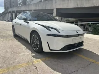 Lynk & Co 07 EM-P 2024 купить из Китая, цена 2 879 000 ₽ — Suifenhe Auto