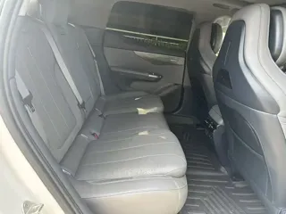 Lynk & Co 07 EM-P 2024 купить из Китая, цена 2 879 000 ₽ — Suifenhe Auto