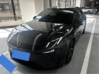 Lynk & Co 07 EM-P 2024 купить из Китая, цена 3 205 000 ₽ — Suifenhe Auto