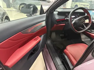 Lynk & Co 07 EM-P 2025 купить из Китая, цена 4 165 000 ₽ — Suifenhe Auto
